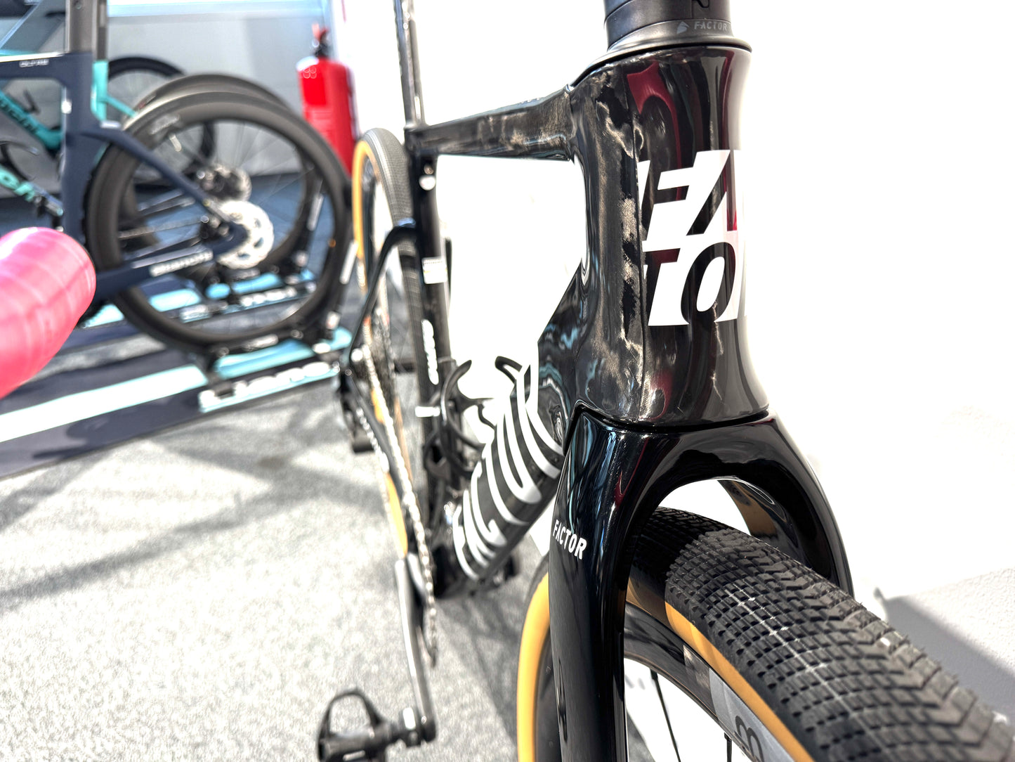 Factor Ostro Gravel *demo*