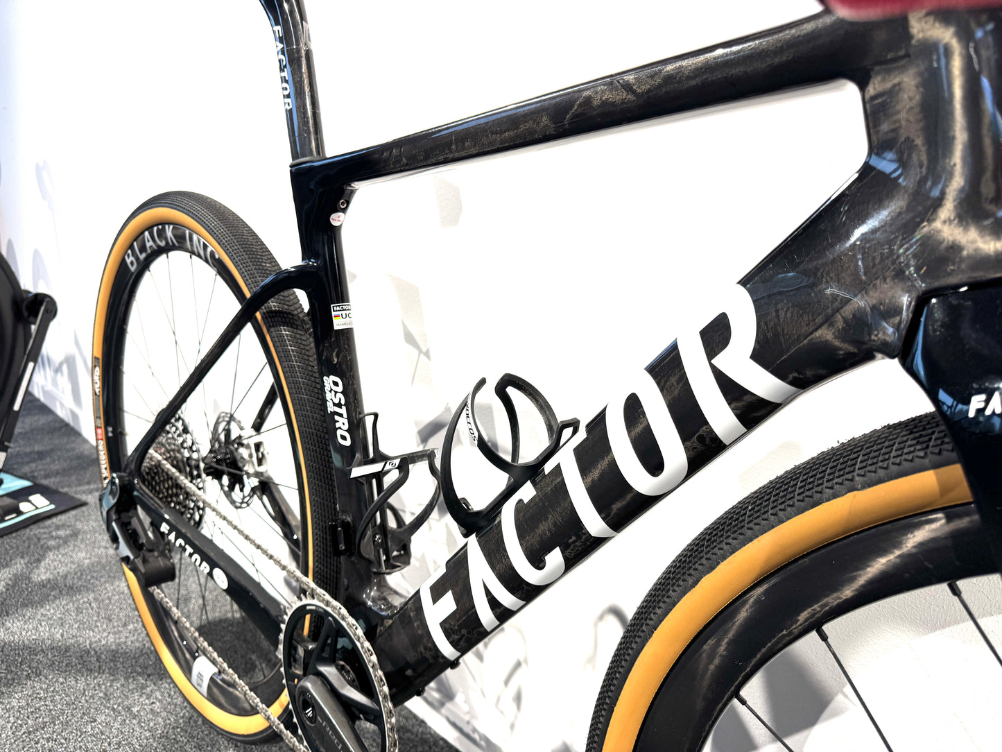 Factor Ostro Gravel *demo*